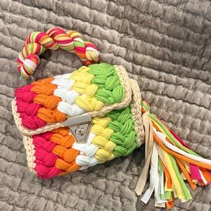 NWOT ⭐️Multicolor Braided Crochet Top-Handle Bag with Tassel and gold chain